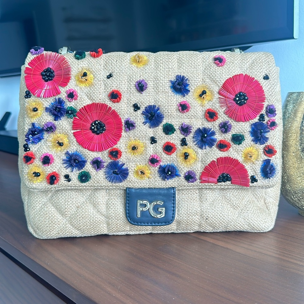 Purificacion Garcia Floral cross body bad